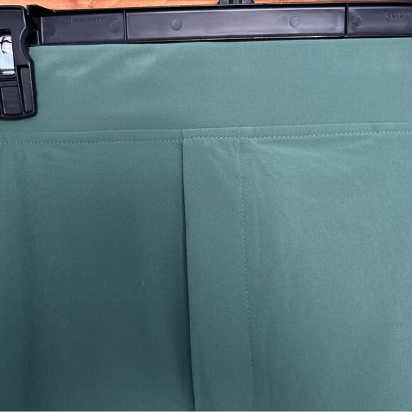 Athleta Brooklyn Mid Rise Ankle Pants in Vineyard Green Plus Size 22 - Picture 6 of 13